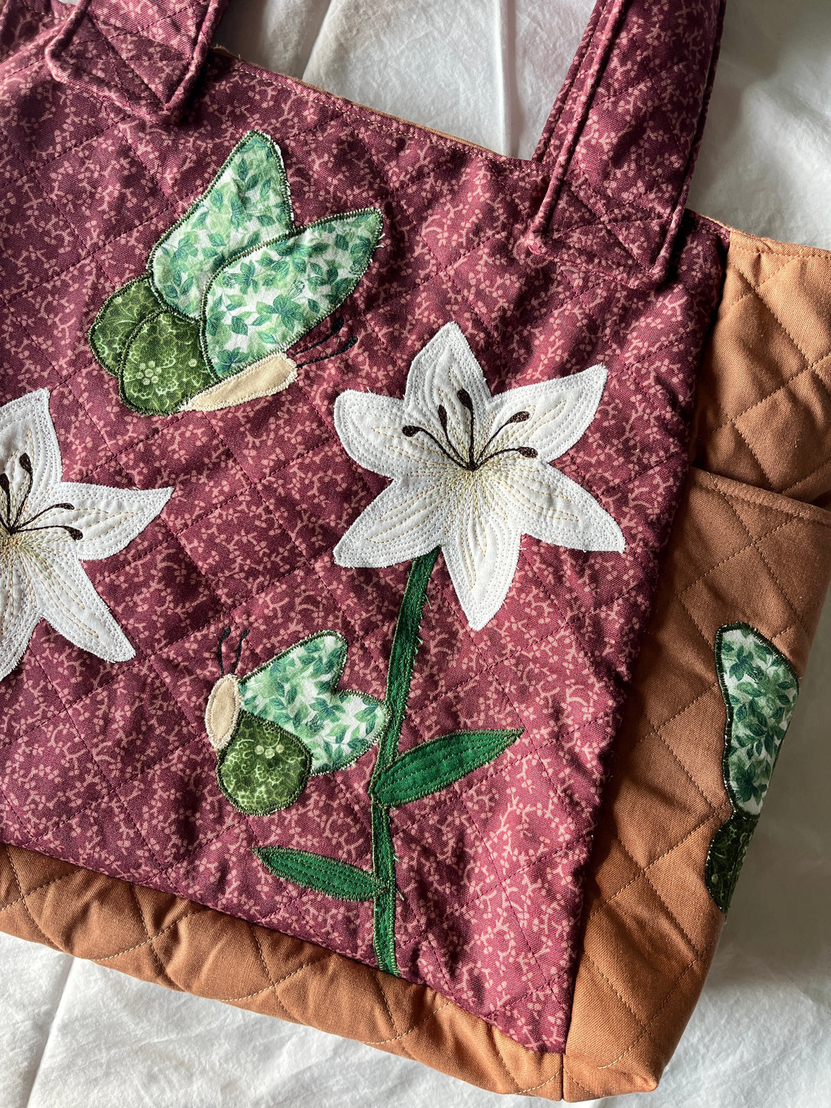 The August Lily Eliana Bag