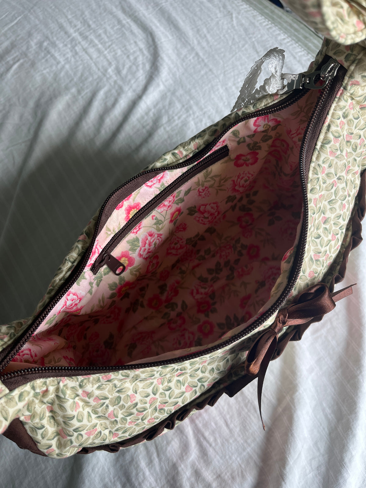The Hibiscus Lucy Bag with front pockets
